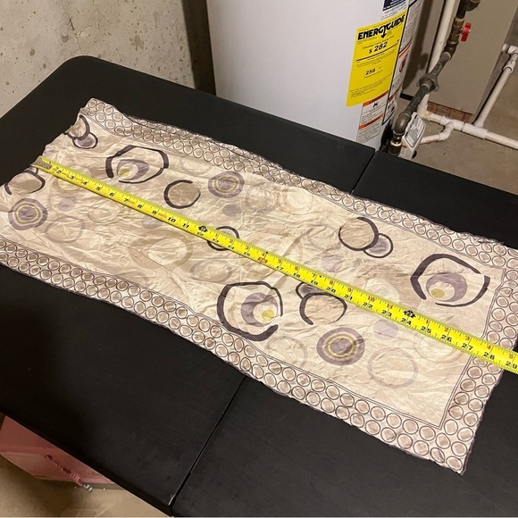 Vintage Liz Claiborne Abstract Geometric Circles 100% Silk Oblong Scarf 58” - Picture 5 of 5